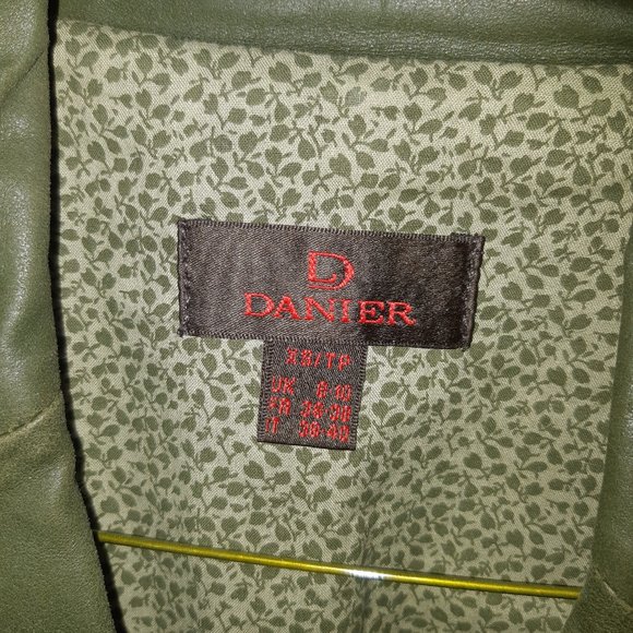 Leather jacket - Picture 5 of 5